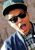 BrazilNeedsHooligansTour                         Bruno Mars te amamos ♥
