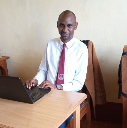 EphantusMutiga's profile picture. A Bio/Chem educator, a preacher of word of God, likes politics and a fun of  citizen tv