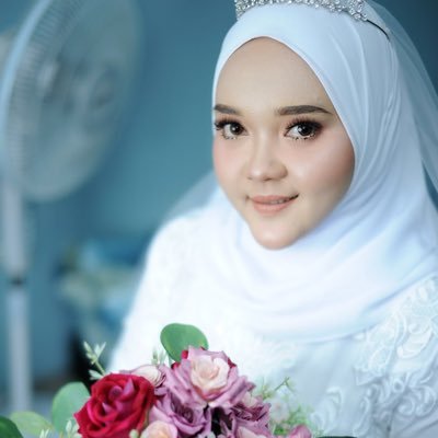 W.A.A 💍 💕 || 🎓 Ex Student University || Niat kerana lillahi ta'ala