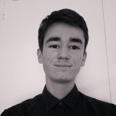 Étudiant en BTS informatique option SLAM, passionné de développement web en général et plus particulièrement d'animation !