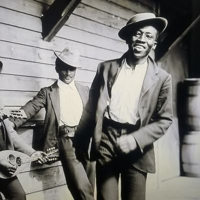 TripleLenses's profile picture. Triple Consciousness 
AFRICAN ~American ~Veteran