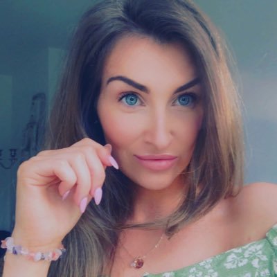 🤍•Linds 💫 Mummy 🧚🏼‍♂️Fitness Lover 👩🏽‍⚕️💫 Specialist OT ,Older People’s Service. All Views are my Own.