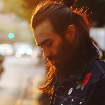 HugoArchilactor's profile picture. 🙋🏻‍♂️ HUMANO (aún) - ARTISTA 🎬 IG: @SoyArchiHugo 📸 Fan @f1 🏎🏁 Mi versión de la verdad de los hechos, mira el video completo👀👇🏼