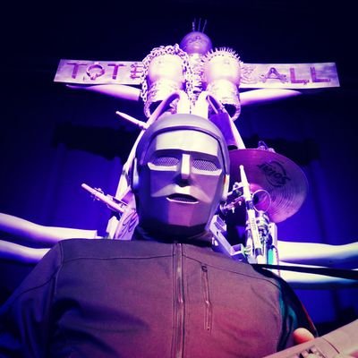 Official Twitter of the Giant Drum Robot: TotemRecall
Instagram: https://t.co/wRau2OhSk6               
Facebook: https://t.co/EC6p3WhPsZ…