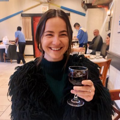 incognitobrenna's profile picture. 