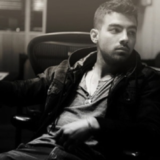 FakingJoe's profile picture. This bio is pretty irrelevant.