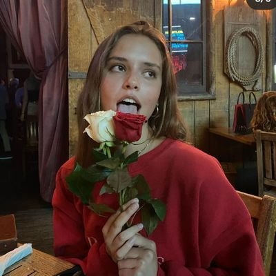 𝑰 𝒅𝒐𝒏'𝒕 𝒌𝒏𝒐𝒘 𝒂𝒃𝒐𝒖𝒕 𝒚𝒐𝒖 𝒃𝒖𝒕 𝑰'𝒎 𝒇𝒆𝒆𝒍𝒊𝒏𝒈 𝟐𝟏