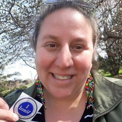 She/Elle/Ella. 🇨🇦 World Language Teacher. GSA Advisor 🏳️🌈. Views are my own.