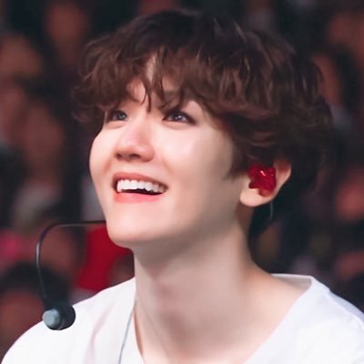 yehetlalala's profile picture. no bio