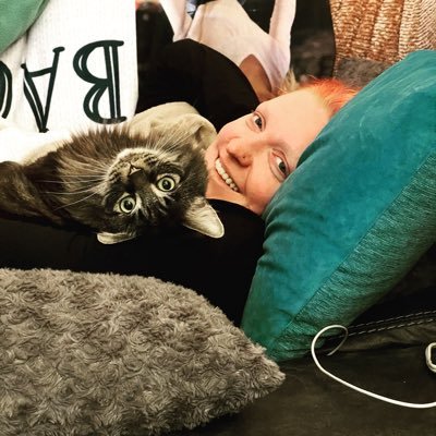 jenniferr915's profile picture. 🐱❤️👩🏼‍⚕️📖📚