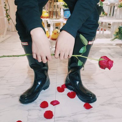 RubberStylish's profile picture. 型男一个，喜欢橡胶靴子38年