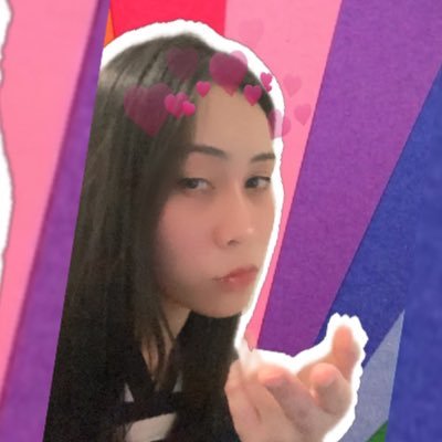 notalaing's profile picture. TRIGGER WARNING: bitchy rants ⚠️