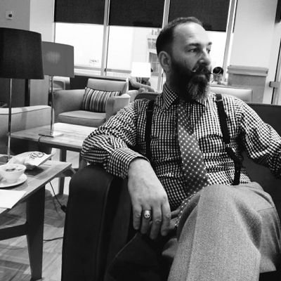 t3migo's profile picture. Prosthetic FX technician.
Set design 
Restoration
Midcentury
CAD kitchen design
Restoring Georgian house
dollymix&dinosaurs