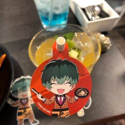 8datacollection's profile picture. A.C.2020 十数年ぶりにこっちの世界を覗いてみたら…