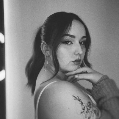 glambychii's profile picture. 