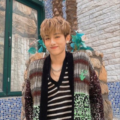 fukzy1234's profile picture. 