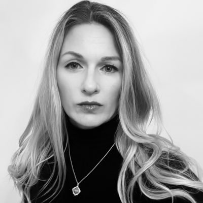 S a b r i n a B e l o w