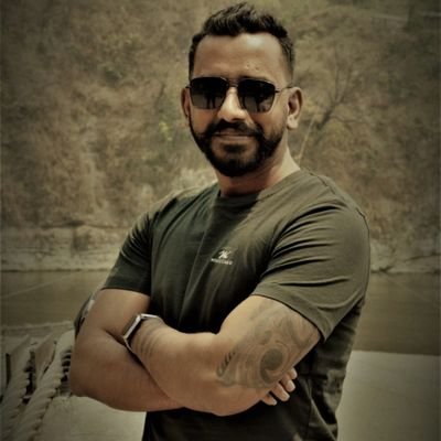 | Entrepreneur |Blogger |Writer | Tech Enthusiast |Traveller | Founder https://t.co/LjfkiCaU9A | https://t.co/pMxqdxw04H |