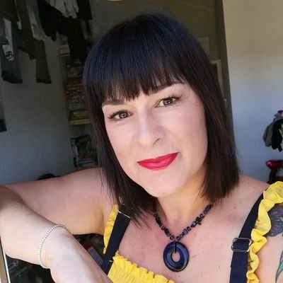 Plastic Free shopping, biodegradable, sustainably sourced and cruelty free