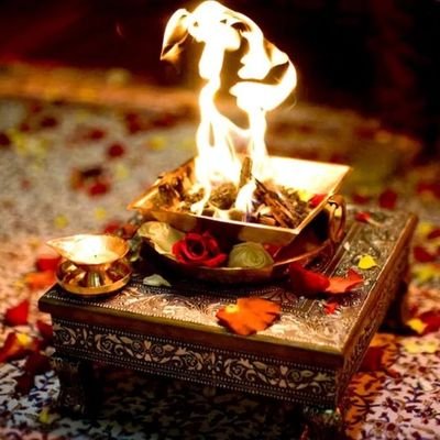 Rishavsinha97's profile picture. भारतीय | हिन्दु |
MMC & RI