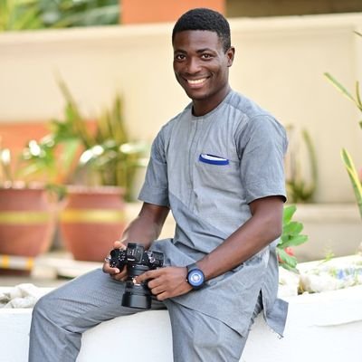 I'm a Ghanaian Photographer, Graphic & Web Designer and YouTuber | Creator of Phenomenal Concepts