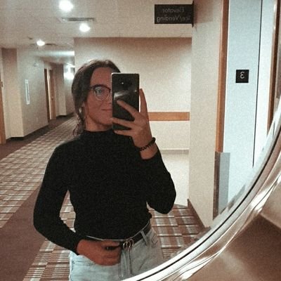 Lorrain43380237's profile picture. saved by His grace♡