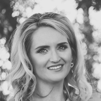 Annieoloughlin4's profile picture. Management Accountant