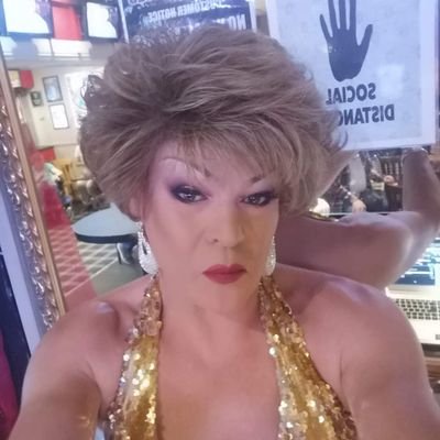 Ageing 'hollywood glamour Queen', owner of Blackpool cabaret club & Hotel Peek-a -Booze & Edenfield Lodge.Entrepreneur and hard worker, husband and puppy mommy.