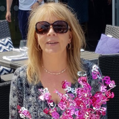 Retired NHS 34+ yrs/Skin Cancer MDT Coord/Supporting D’charged Patients/Home From Hosp Team Surrey. Family. Friends. Music. Enjoy life. Make every day count.