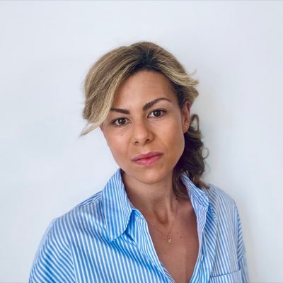 Leonesa y periodista. Apostando por el cambio social y el desarrollo. Responsable de Programas para Personas Mayores en el @AreaEmpleoFSMLR de @FundacionSMLRPH.