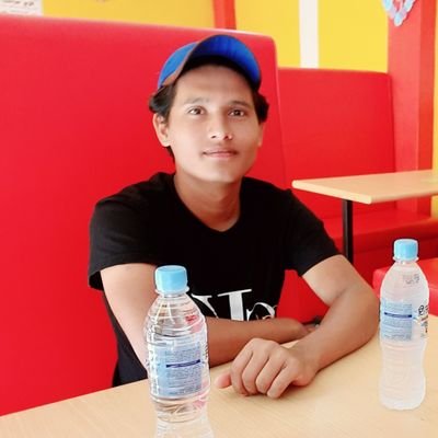 I am a digital marketer and i provide digital marketing Service like social media and search engine marketing.