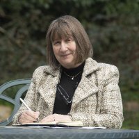Helen Simpson OBE (@helensimps) 's Twitter Profile