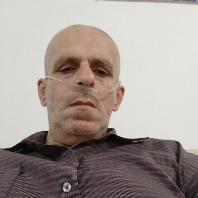 آماده باش هستم که رهبرم سید علی فرمان دهدتاجان دهم لبیک یا سید علی