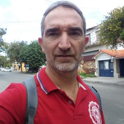 f_paulon's profile picture. Nativo de Ceres, marplatense por un regalo de la vida. Periodista y Prof. en Cs. Políticas e Informática. Papá de Fran y Santy. Hincha y socio de Boca y CACU.