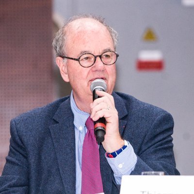 Chef d’entreprise engagé en faveur du développement économique et social du Val-de-Marne - président du @codev_94 – DG d’#Espacité et Président de @residetape.