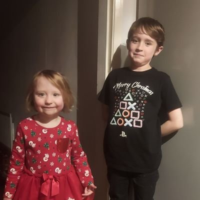 corinna_burton's profile picture. 