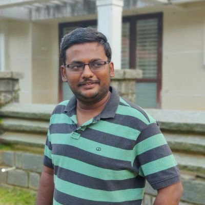 etmnaveen's profile picture. 