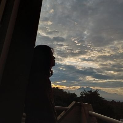 JrLhala's profile picture. 