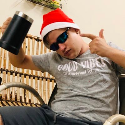 MatheusYarid's profile picture. Someone who will be... “My hero”