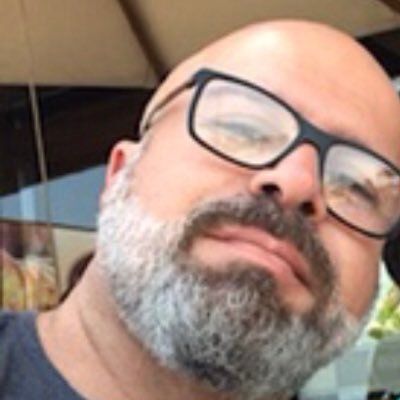 RicardoSantaRi2's profile picture. Professor