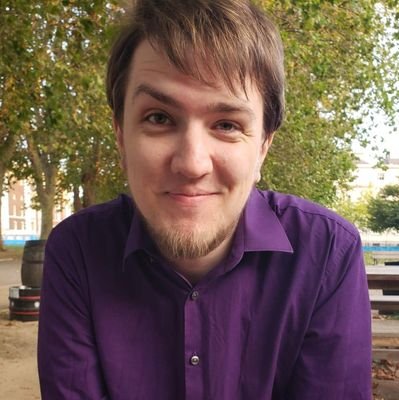 Edge_Reaver's profile picture. Generalist nerd working in FinTech.