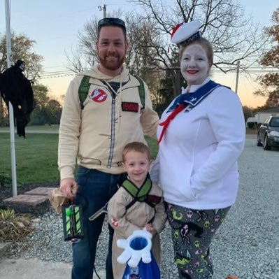 Director of Strategic Partnerships for the 500 Festival. God, My wife, Kasen, Karam, Boston Red Sox, music, racing, our farm, and golf are just a few favorites!