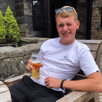 Sam Burgess (@samburge19) 's Twitter Profile