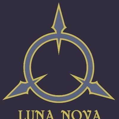 Luna Nova