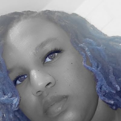 tazzey's profile picture. 