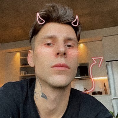 mihary1990's profile picture. 