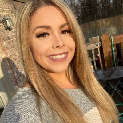 tan_cityy's profile picture. Been through some bad shit, I should be a sad bitch... who woulda thought it'd turn me to a savage?  .                   IG: tanis.gaines