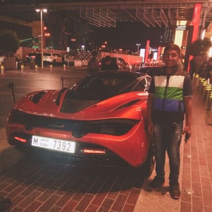 RaghavRajyash's profile picture. Student vloggee