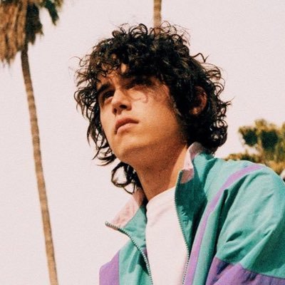 charlie smpさんのプロフィール画像
