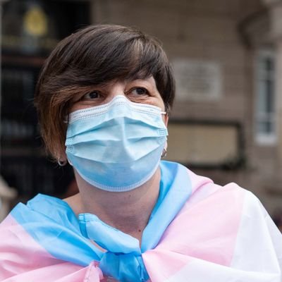 feminista inclusiva,de izq,animalista,republicana,mamá hija trans, pensionista 51 años por enfermedad sin diagnóstico 615 eurazos,un
chollo🏳️⚧️⚧🌼✊